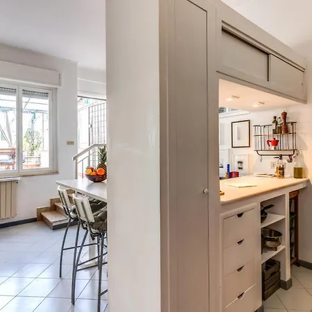 Cozy Flat In Vatican Area With Private Terrace Rom