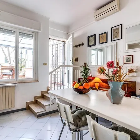 Cozy Flat In Vatican Area With Private Terrace Апартаменты
