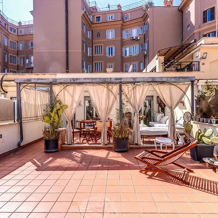 Cozy Flat In Vatican Area With Private Terrace * Рим
